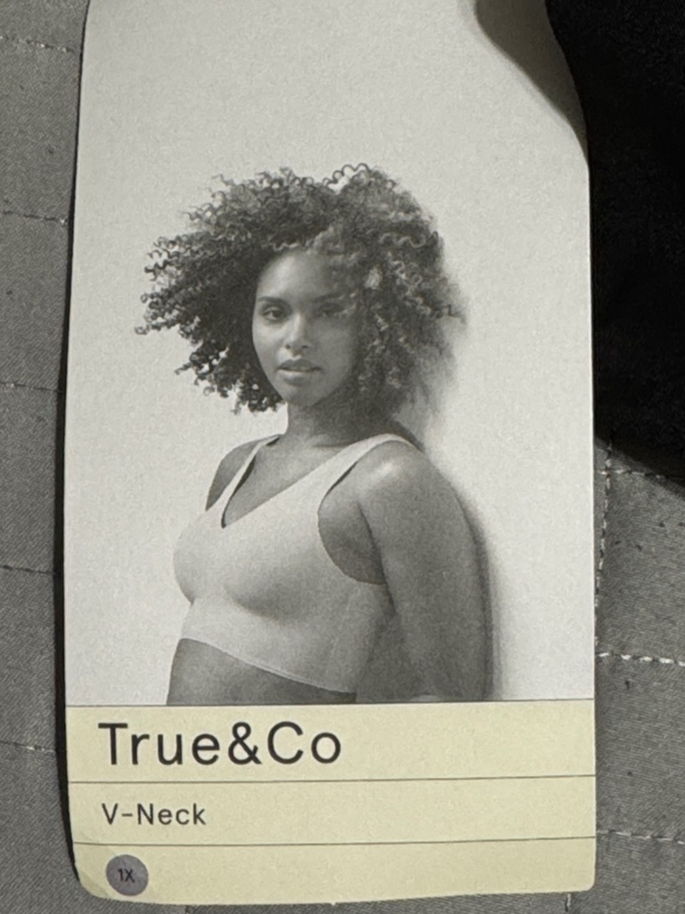 True & Co. Black V-Neck Longline Bralette 1X - Picture 4 of 5